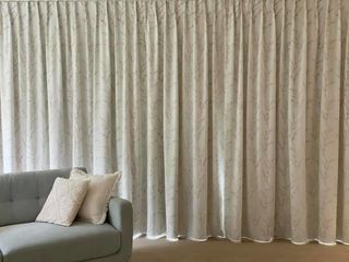 Single Pleats